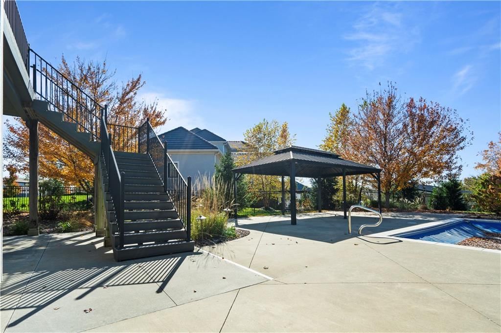 16520 Ballentine Street — photo 83