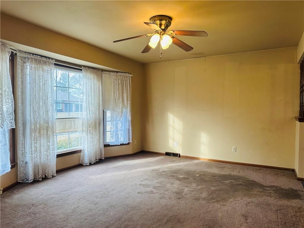 812 Mulberry Street — photo 2