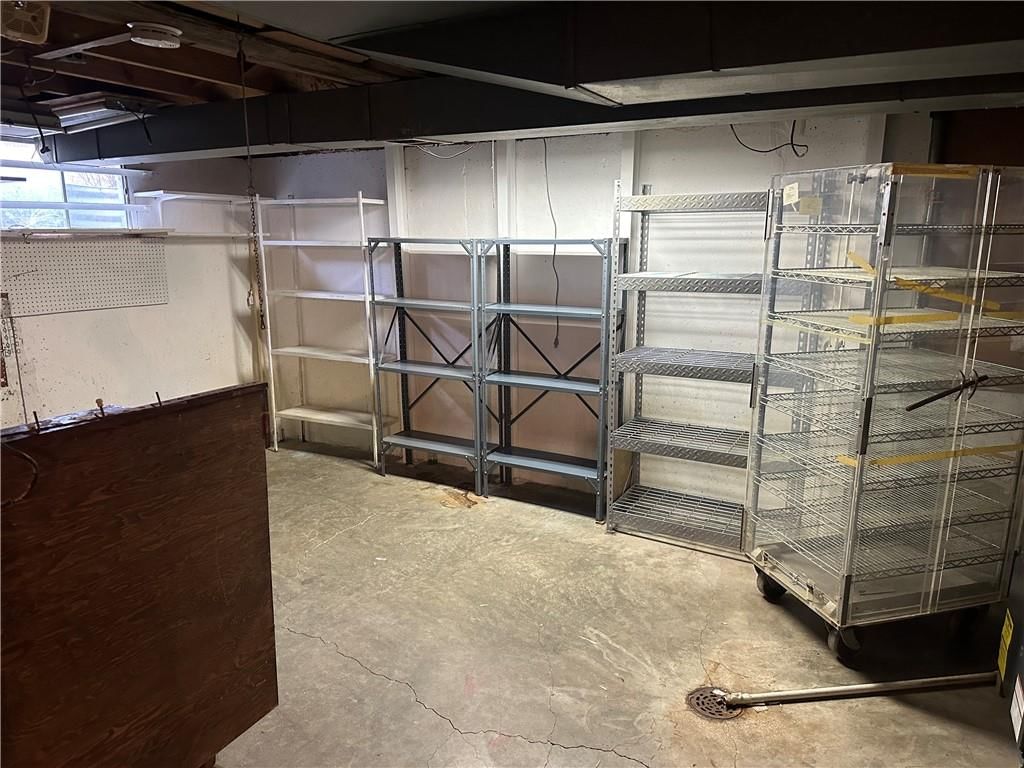 812 Mulberry Street — photo 22