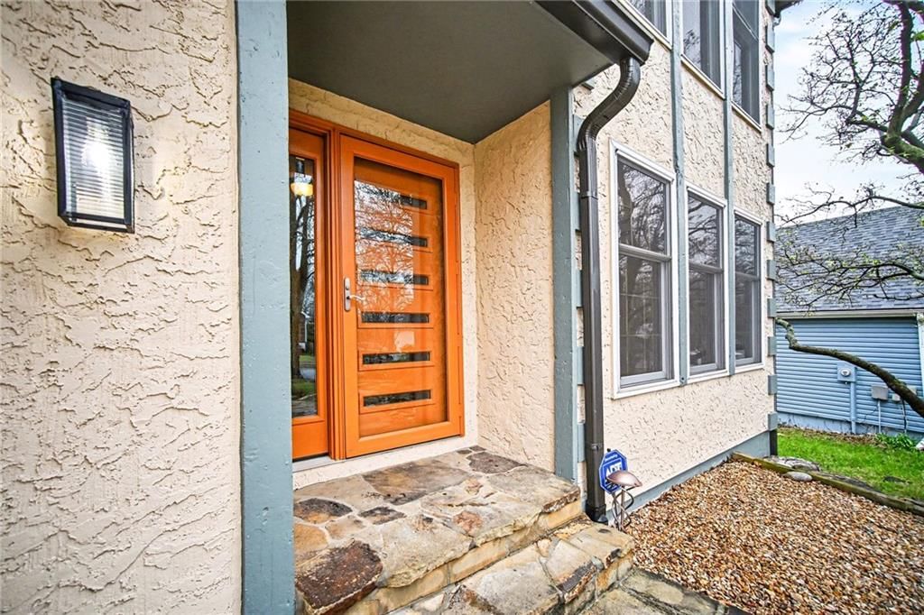 5700 NW Flintridge Court — photo 7