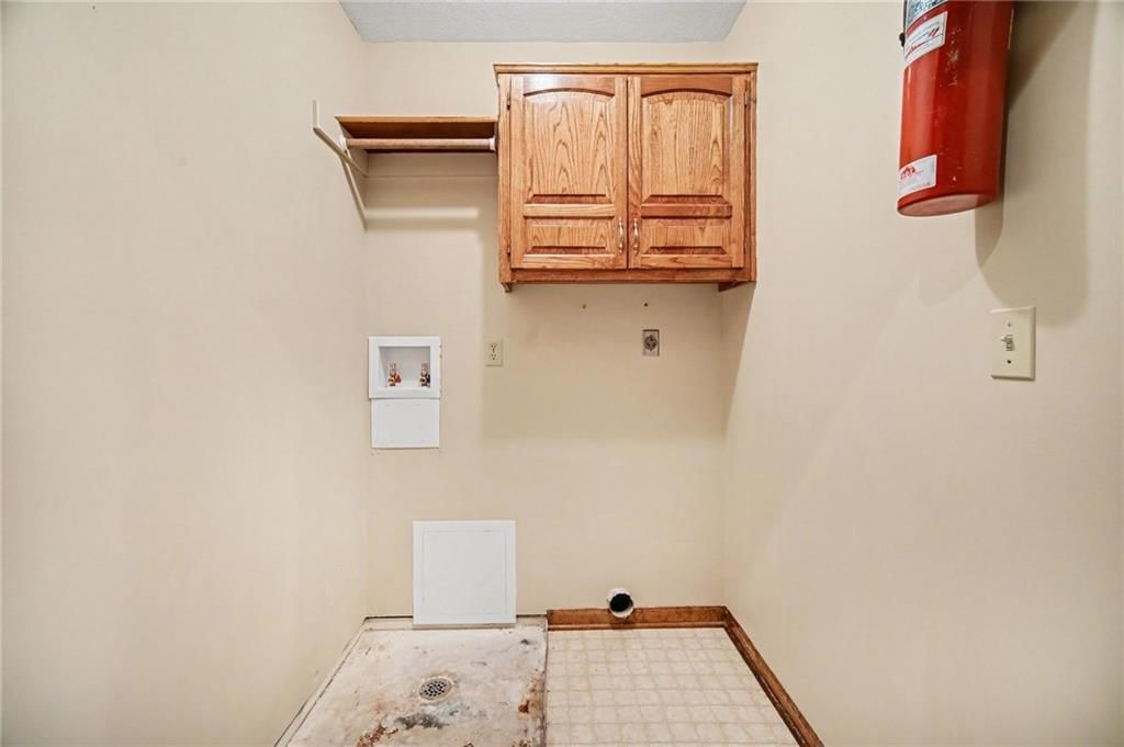 5700 NW Flintridge Court — photo 30
