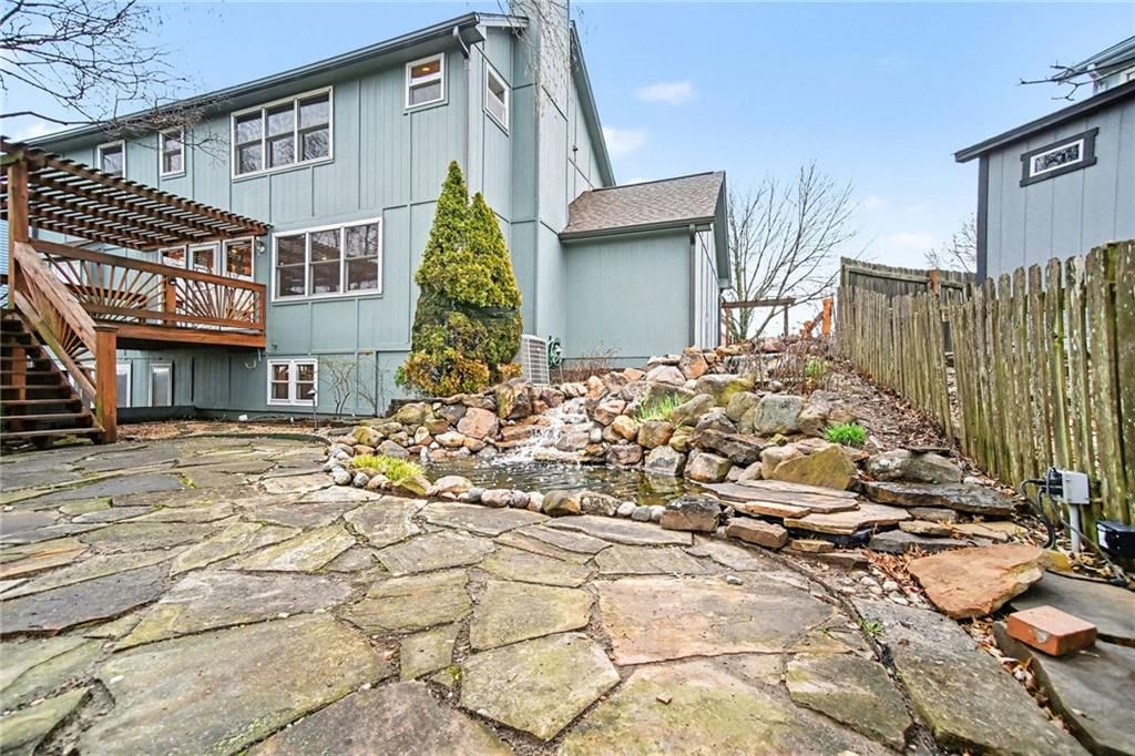 5700 NW Flintridge Court — photo 40