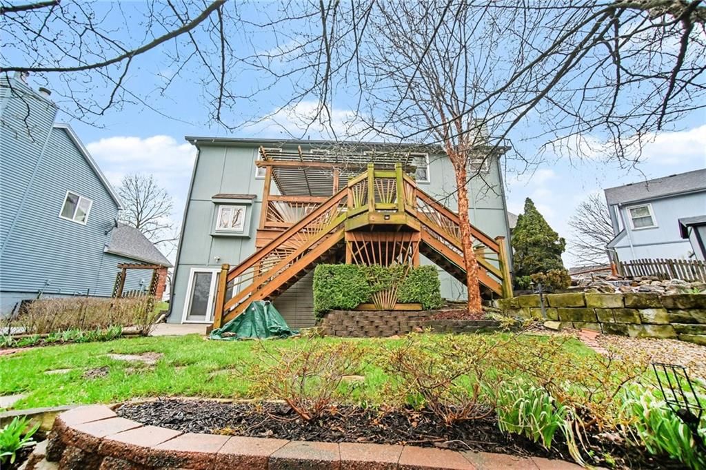 5700 NW Flintridge Court — photo 42