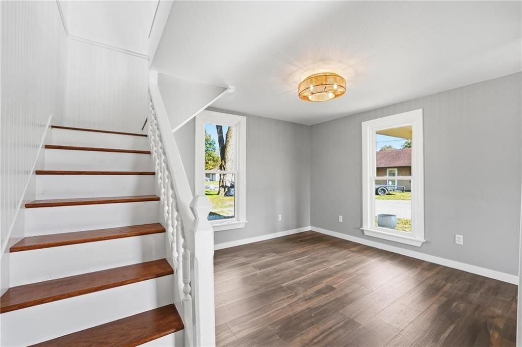 606 Water Street — photo 15