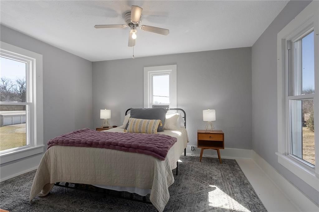 606 Water Street — photo 30