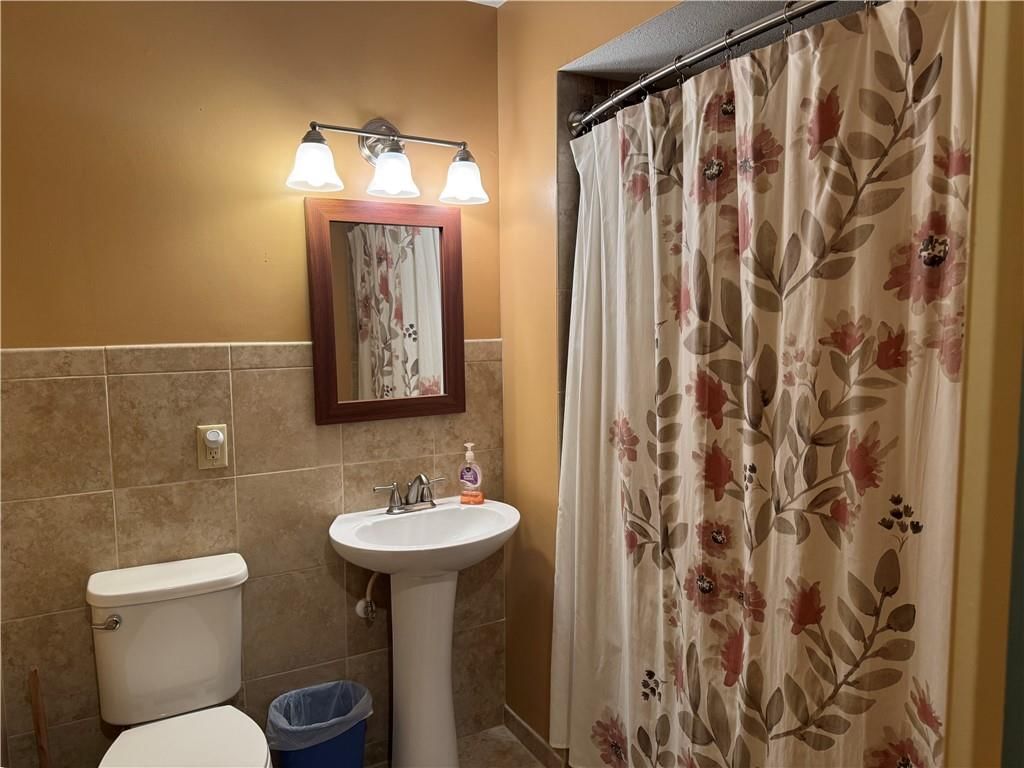 1308 Baltimore Street — photo 9