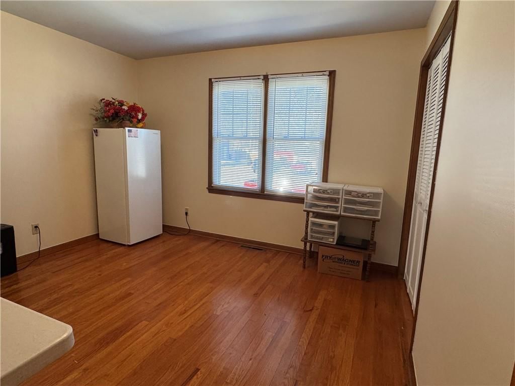 1308 Baltimore Street — photo 18