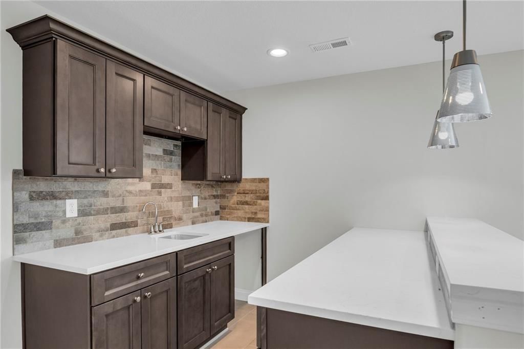 12511 Parkview Avenue — photo 18