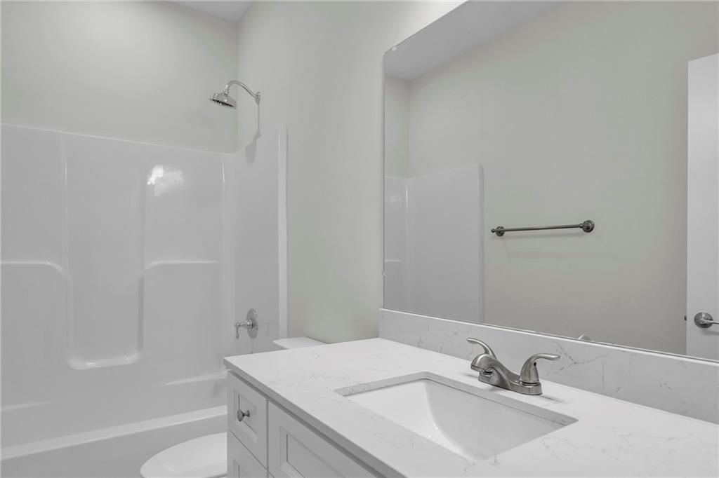 12511 Parkview Avenue — photo 24