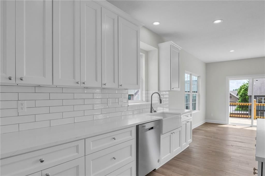 12511 Parkview Avenue — photo 26