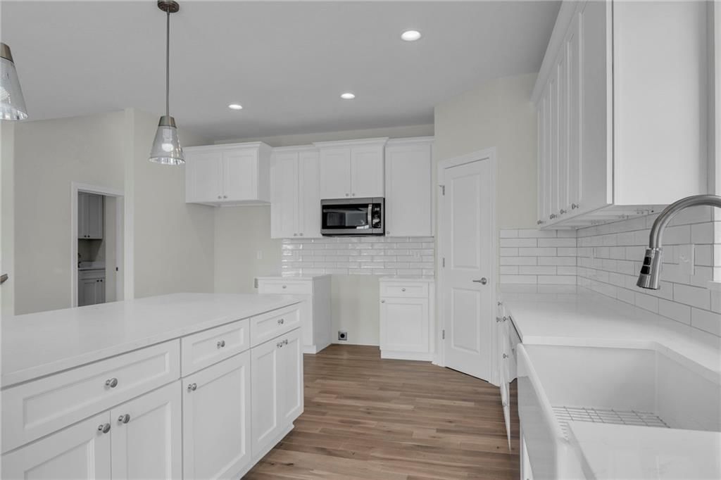 12511 Parkview Avenue — photo 33