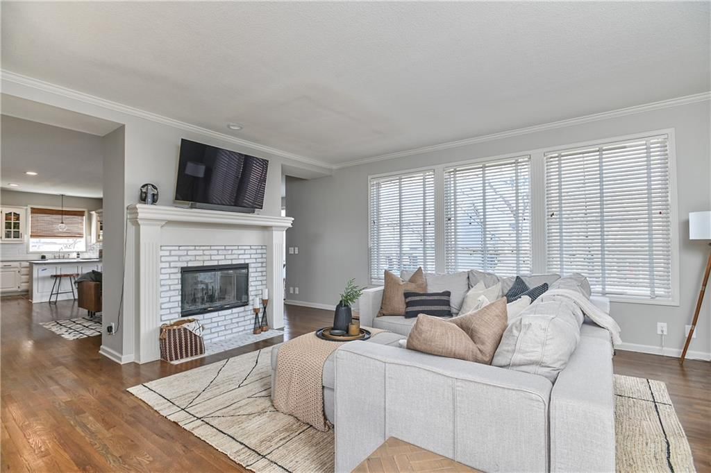 5008 W 158th Street — photo 9