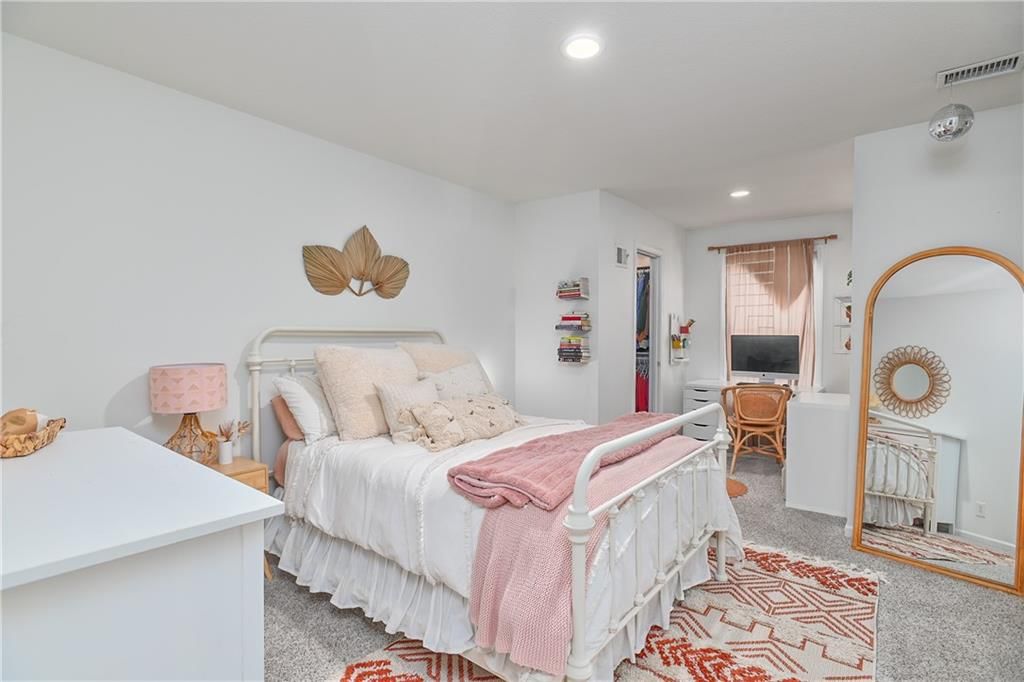 5008 W 158th Street — photo 40