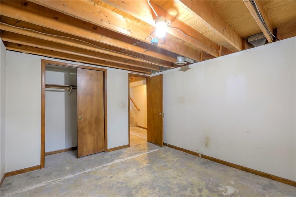 1202 W Elm Street — photo 30
