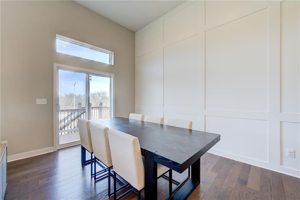 2108 SW Holdbrooks Drive — photo 4