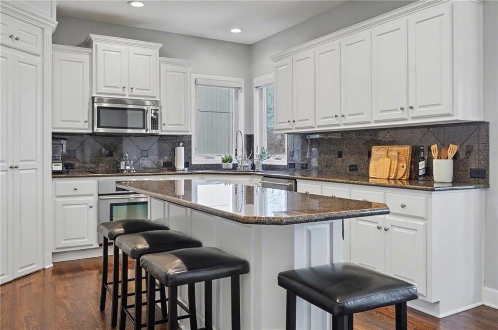 5511 Chouteau Street — photo 15