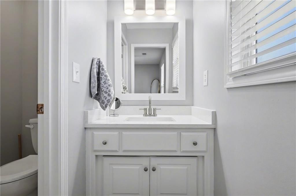5511 Chouteau Street — photo 27