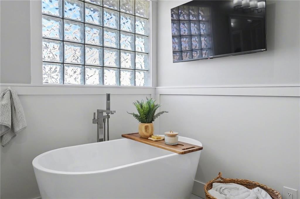 5511 Chouteau Street — photo 41