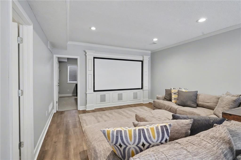 5511 Chouteau Street — photo 45