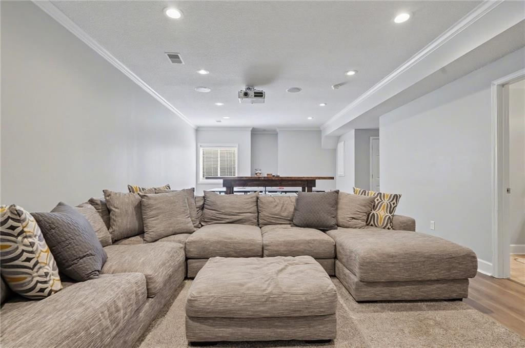 5511 Chouteau Street — photo 48