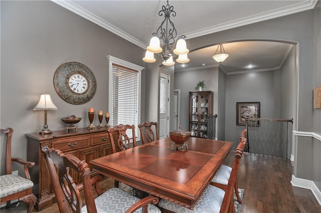 215 S Canyon Drive — photo 10