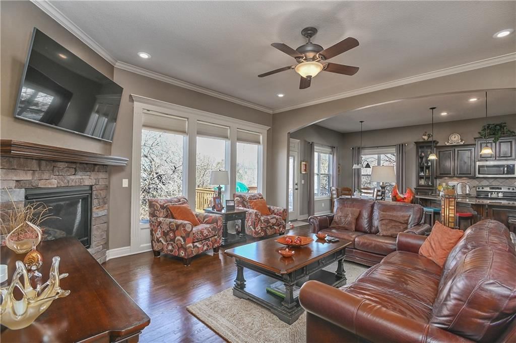 215 S Canyon Drive — photo 13