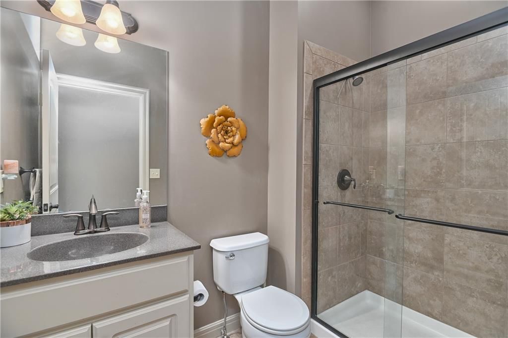 215 S Canyon Drive — photo 33