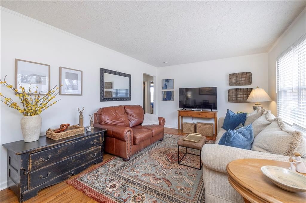 8601 W 69th Street — photo 6