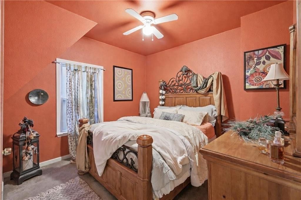 526 Kiowa Street — photo 11