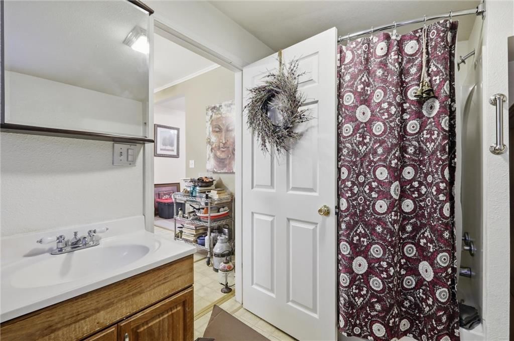 526 Kiowa Street — photo 14