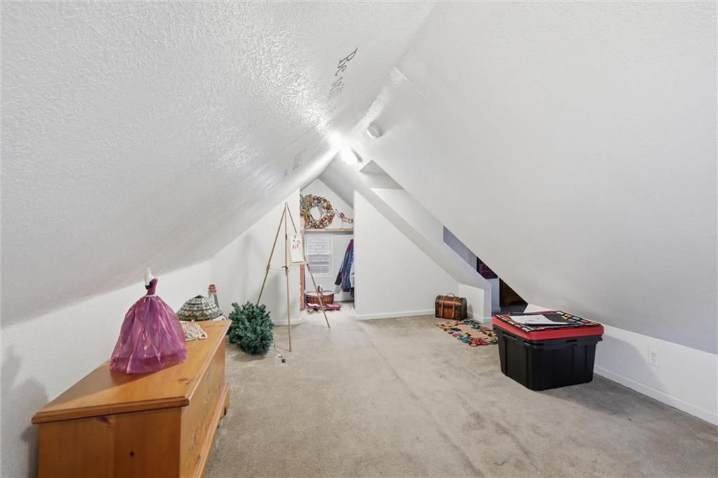 526 Kiowa Street — photo 19