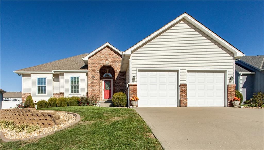 1511 NE Craigievar Court — photo 2