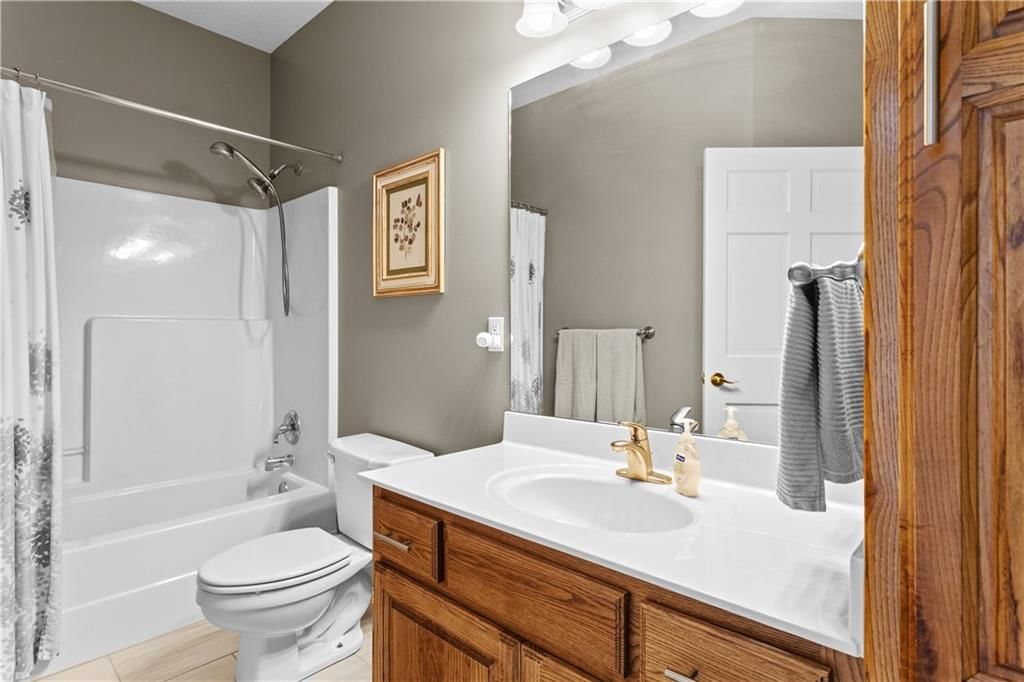 1511 NE Craigievar Court — photo 26