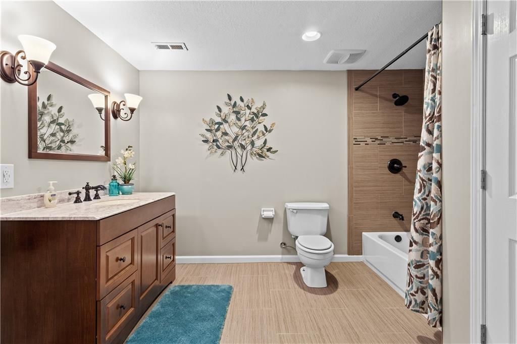 1511 NE Craigievar Court — photo 30