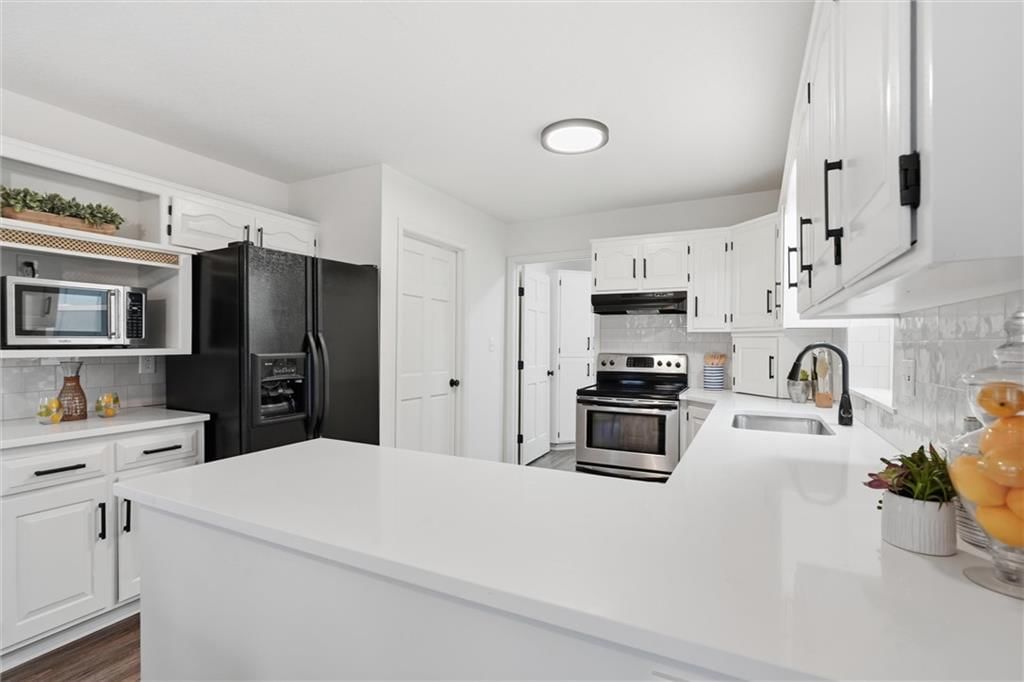 1200 SE 7th Street — photo 8