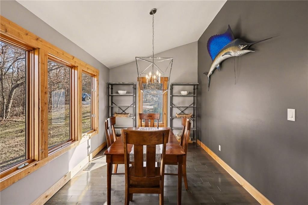 89 Maple Drive — photo 17