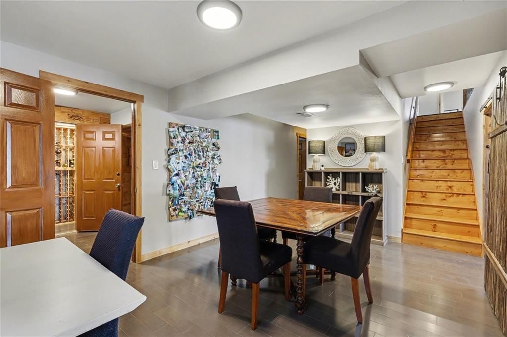 89 Maple Drive — photo 24