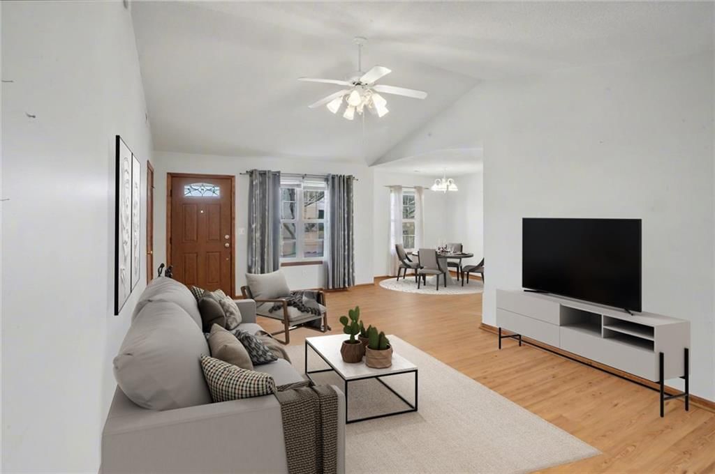 350 N Cottonwood Street — photo 4