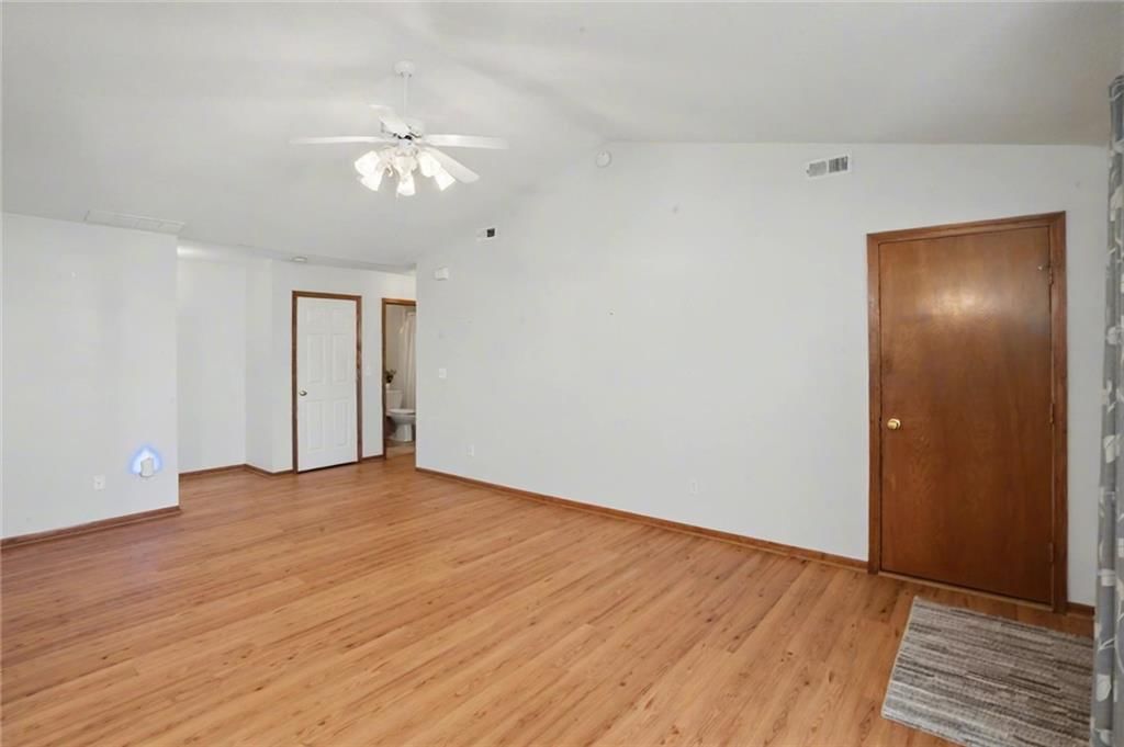 350 N Cottonwood Street — photo 6