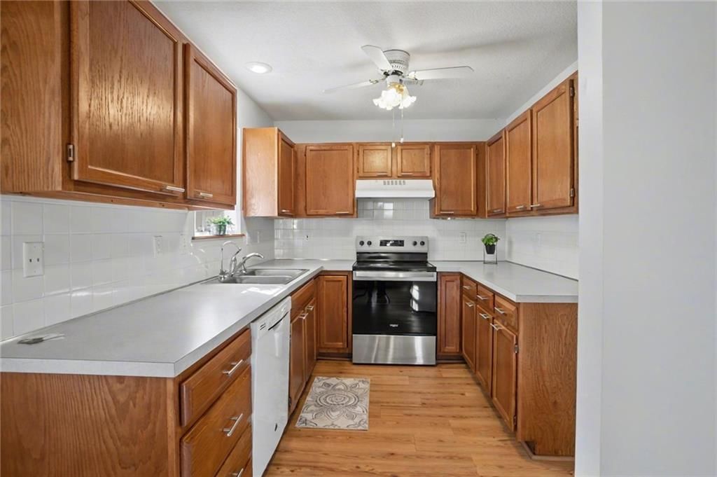 350 N Cottonwood Street — photo 8