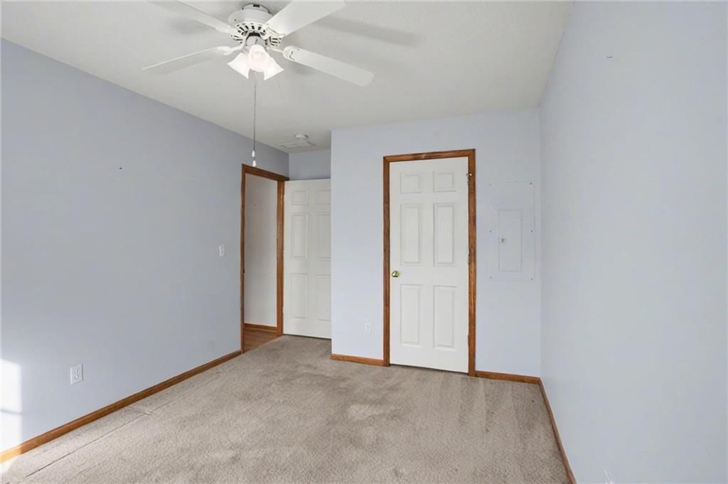 350 N Cottonwood Street — photo 15