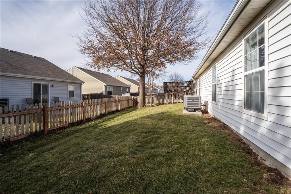 350 N Cottonwood Street — photo 29