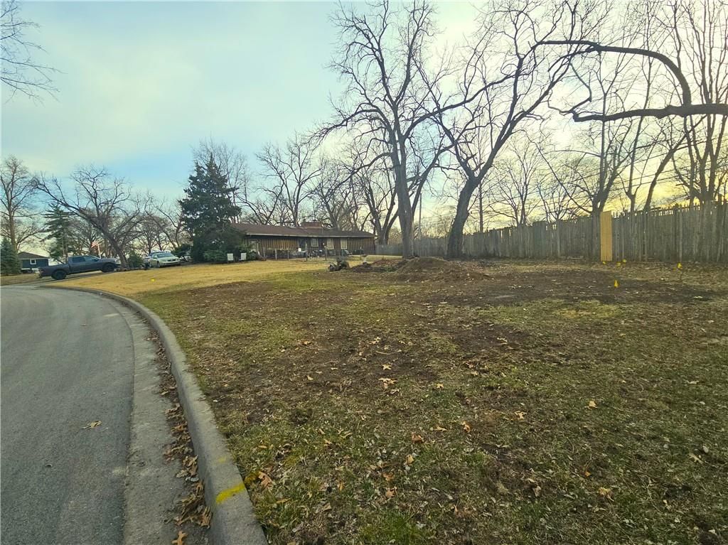 6319 Robin Hood Drive — photo 4