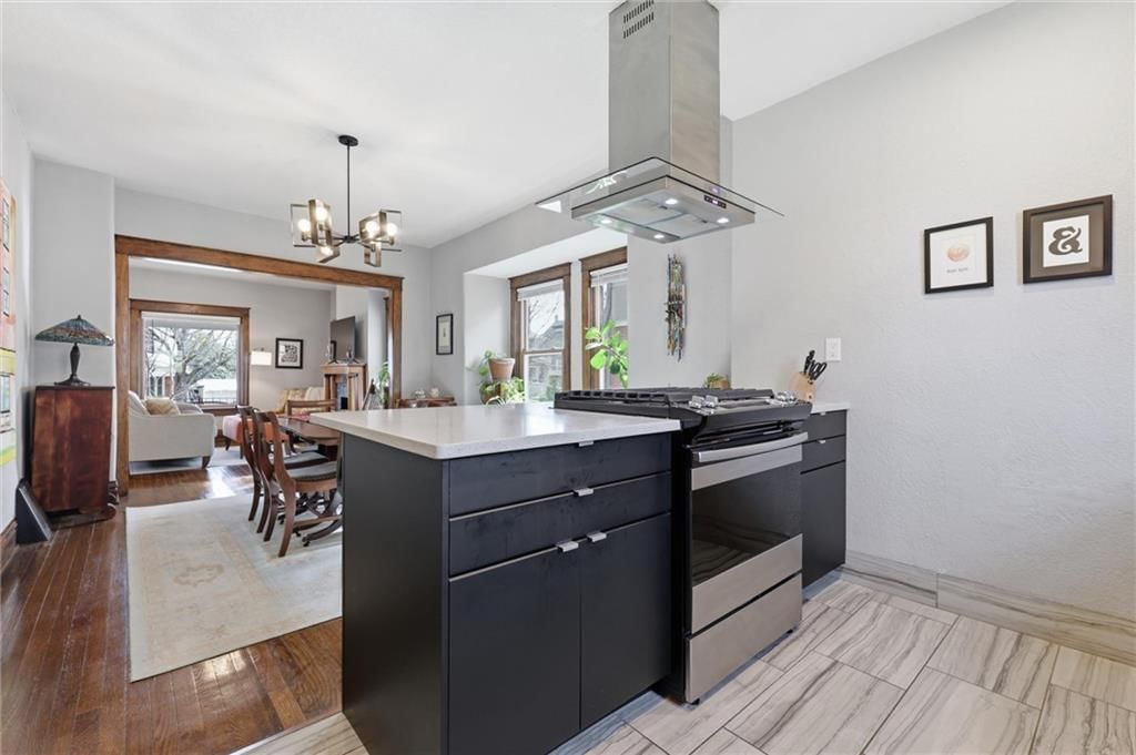 4128 Mercier Street — photo 14