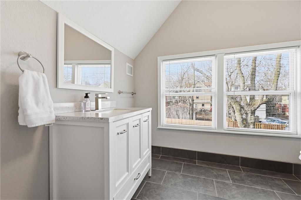 4128 Mercier Street — photo 31