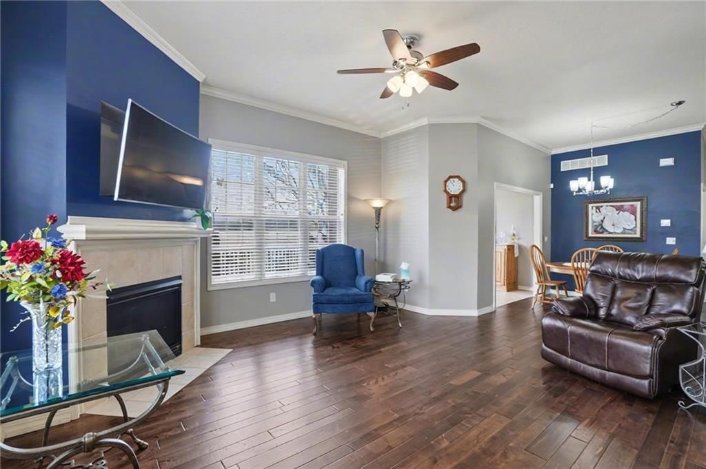 2250 Lake Pointe Drive — photo 3