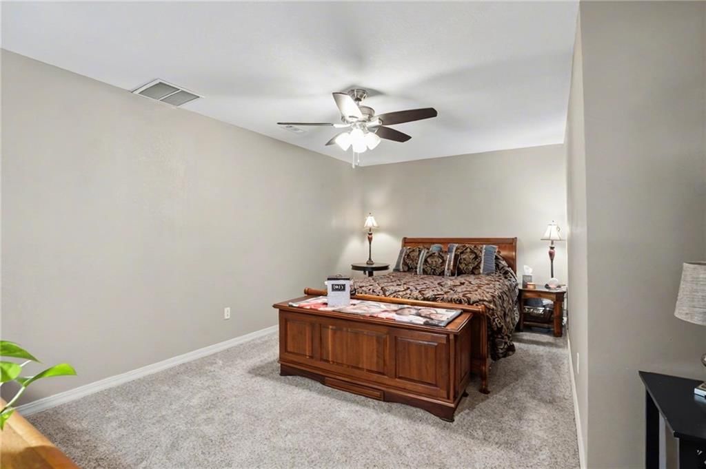 2250 Lake Pointe Drive — photo 24