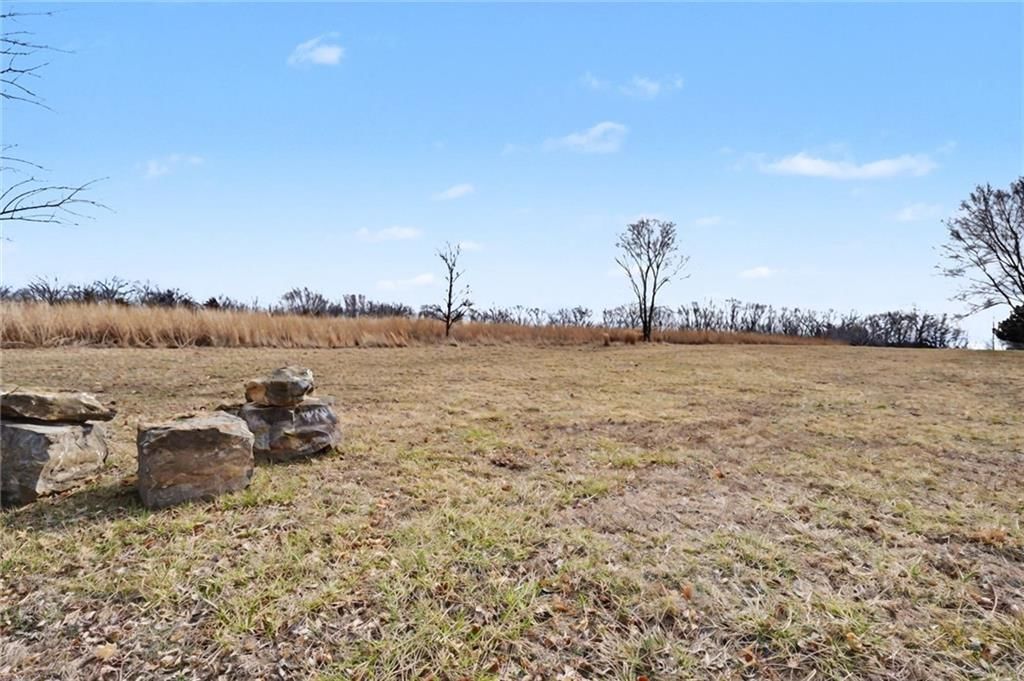 2250 Lake Pointe Drive — photo 26