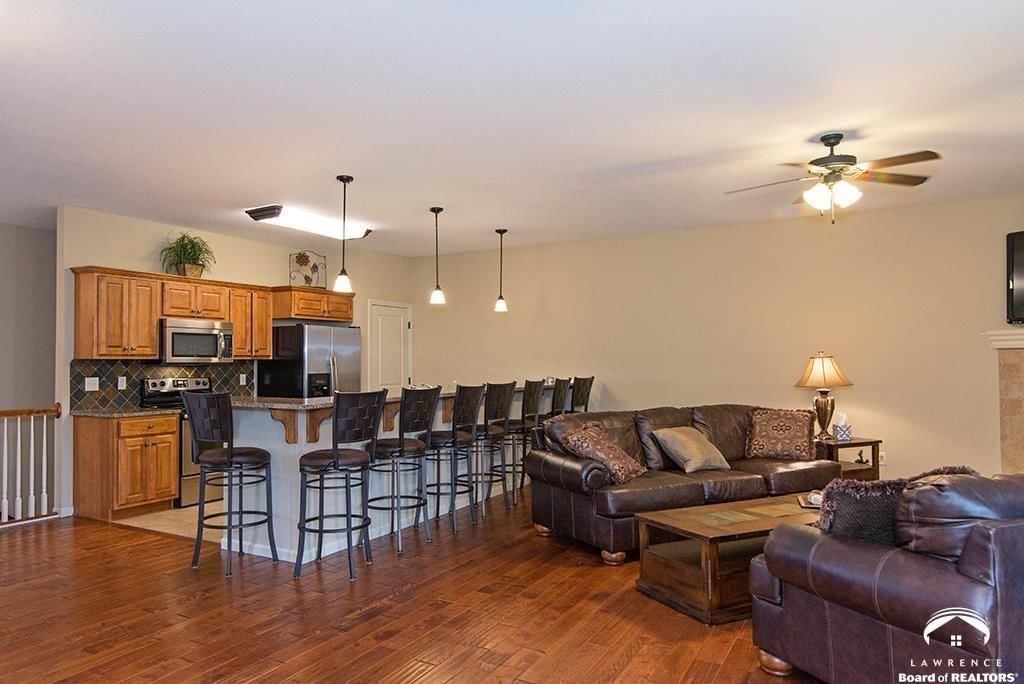 2250 Lake Pointe Drive — photo 30