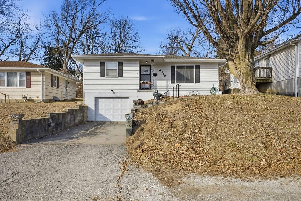 2610 Parallel Avenue, St Joseph, MO